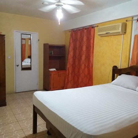Sea World Vacation Home 로조 외부 사진